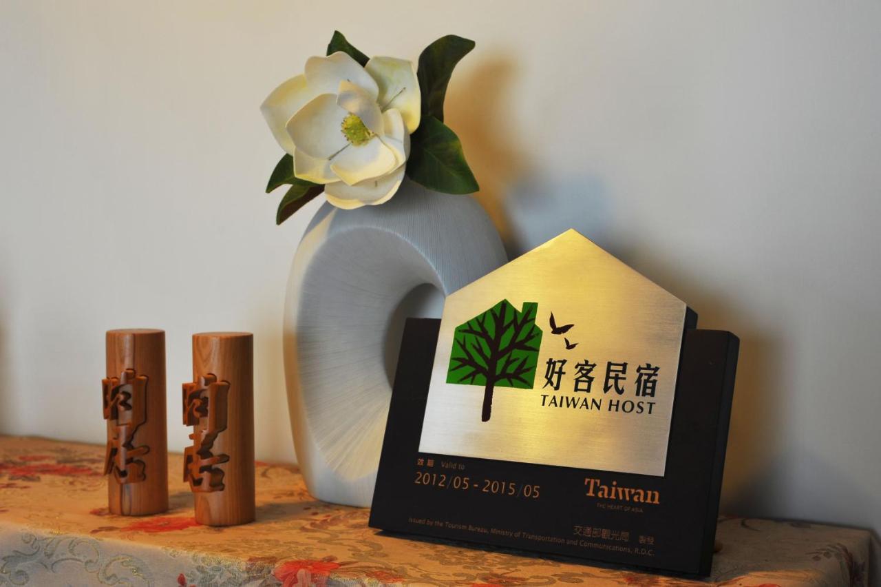 Yunju House Bed & Breakfast Jiaoxi Exterior photo